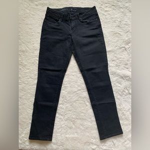 Black Levi’s skinny jeans